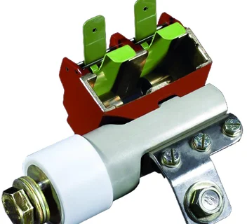 Traction brush-holder